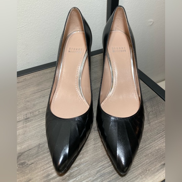Stuart Weitzman Black Leather Pointed Toe Heels - Picture 11 of 17